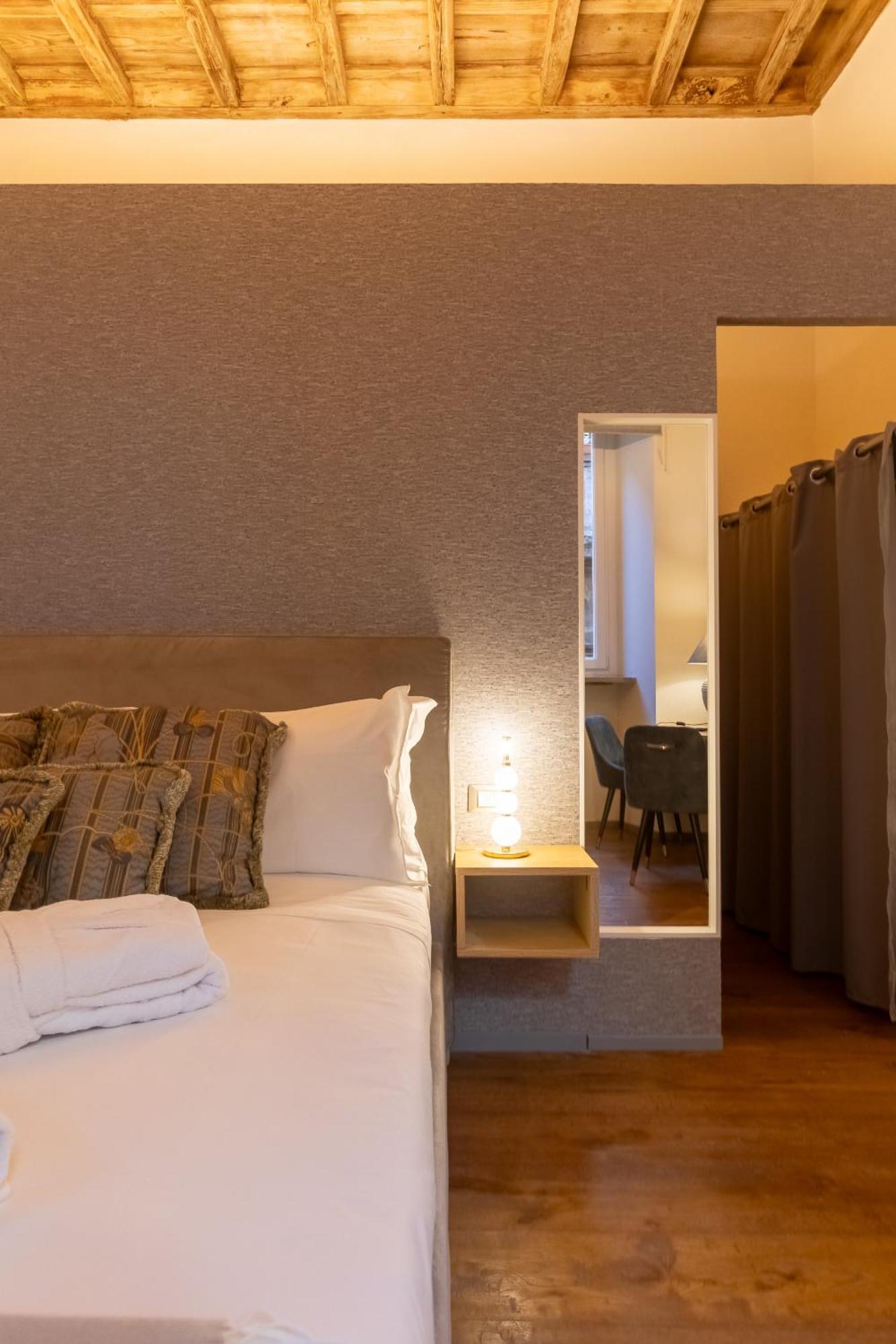 Fontana Di Trevi Roma Luxury Suite Экстерьер фото