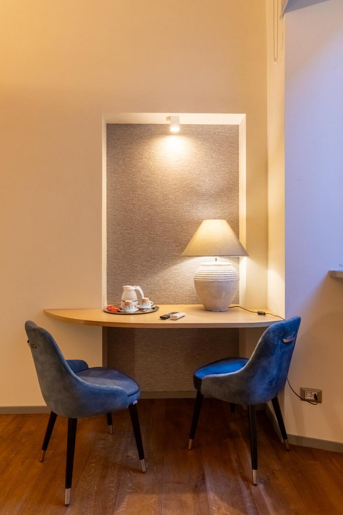 Fontana Di Trevi Roma Luxury Suite Экстерьер фото